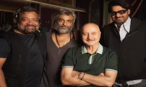 చారిత్రక యుద్ధానికి సిద్ధమవుతోన్న ఫౌజీ!