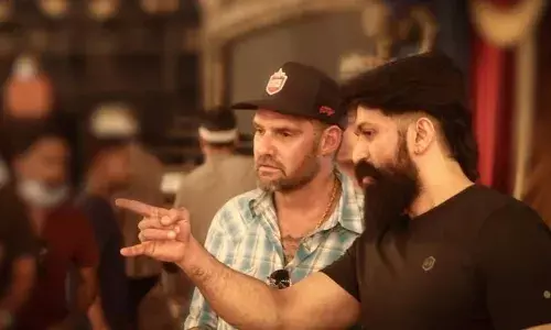 Toxic action director praises Yash!