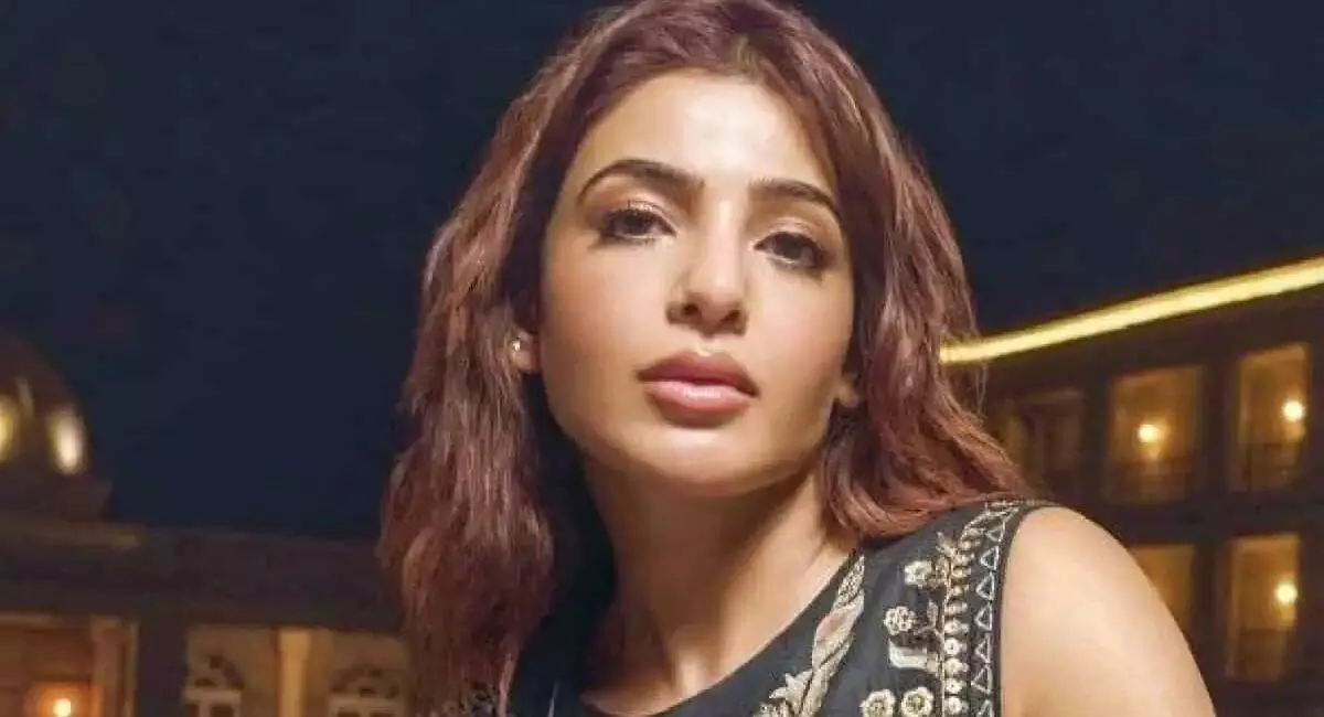ఫోటోలకు చిక్కకుండా జాగ్రత్త పడుతోందా? ఫోటోలకు చిక్కకుండా జాగ్రత్త పడుతోందా?