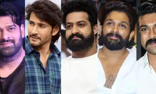 షూటింగ్స్ కు బ్రేక్ ఇచ్చిన టాలీవుడ్ స్టార్ హీరోలు