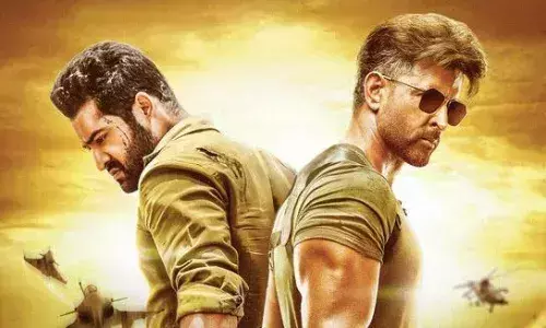 వార్ 2 చిత్రం కోసం తెలుగు నిర్మాతల పోటీ!