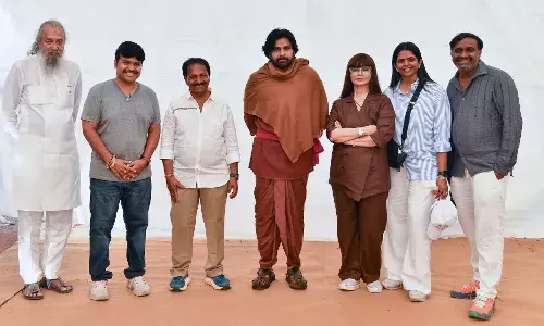 వీరమల్లుకి గుమ్మడికాయ కొట్టేశారు!