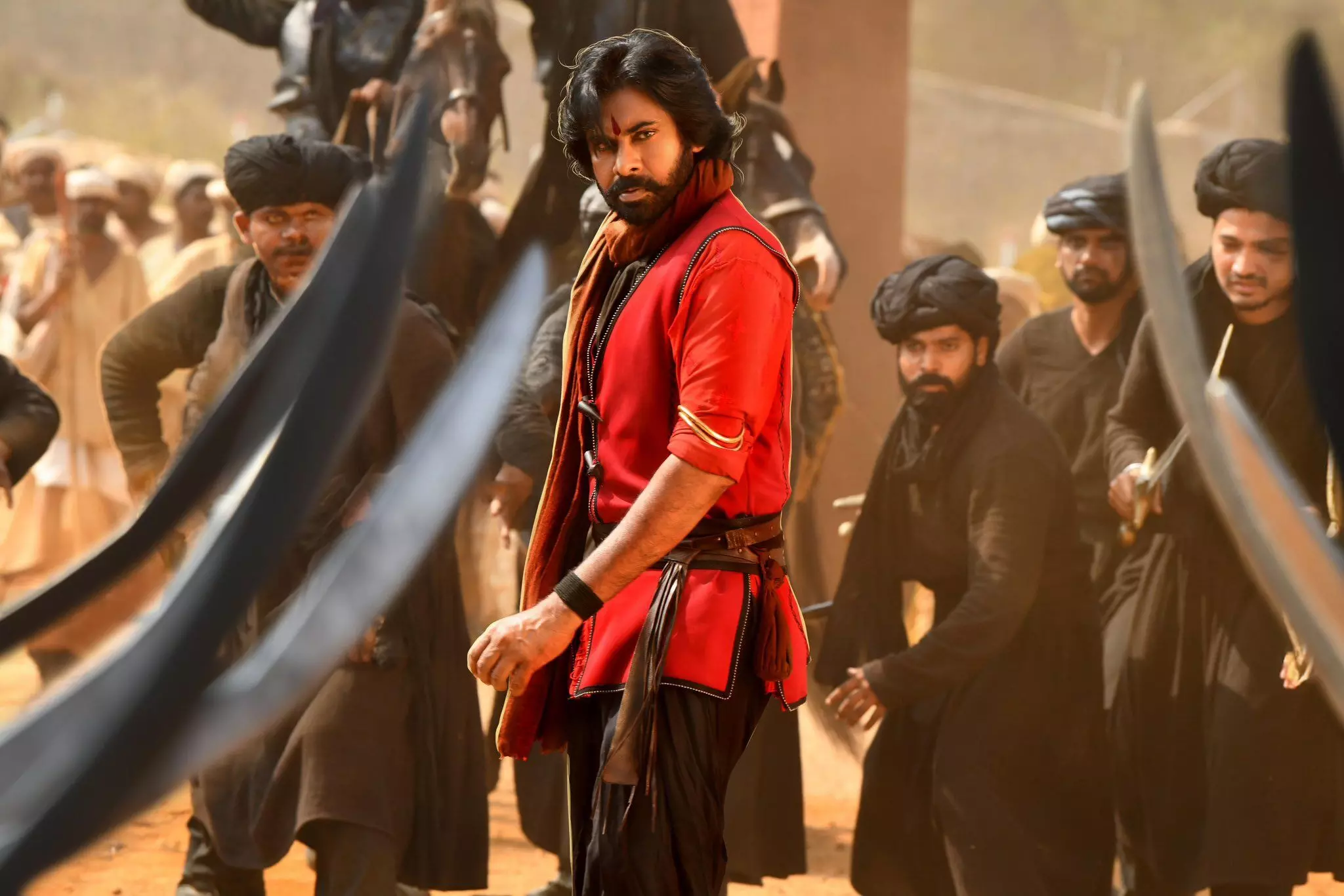 హరి హర వీరమల్లు వాయిదా! హరి హర వీరమల్లు వాయిదా!