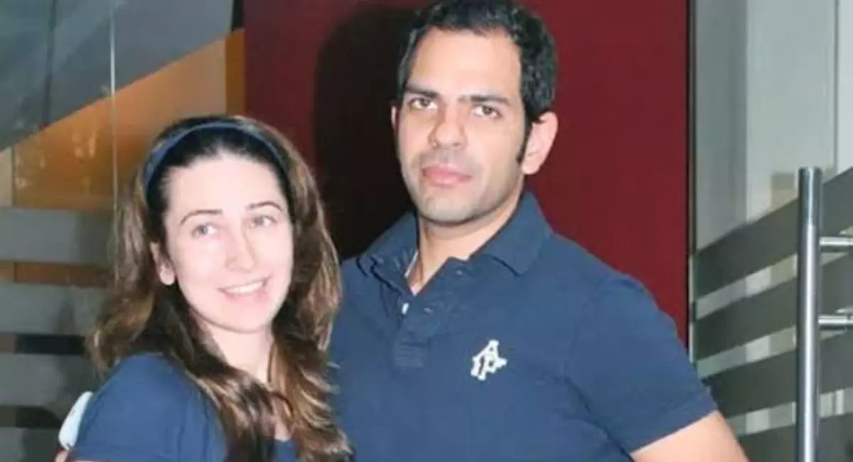 Karismas ex-husband passes away Karismas ex-husband passes away