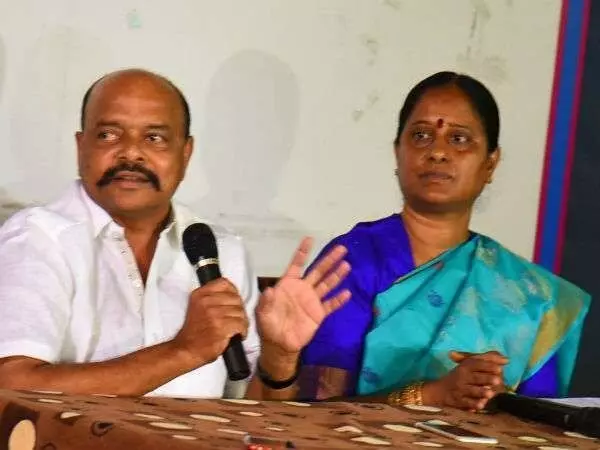కొండా సురేఖ మంత్రి పదవిపై అనుమానాలు కొండా సురేఖ మంత్రి పదవిపై అనుమానాలు
