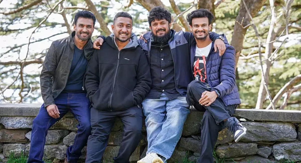 థ్రిల్లర్ జోనర్ లోకి మళ్లీ వినీత్ శ్రీనివాసన్ థ్రిల్లర్ జోనర్ లోకి మళ్లీ వినీత్ శ్రీనివాసన్
