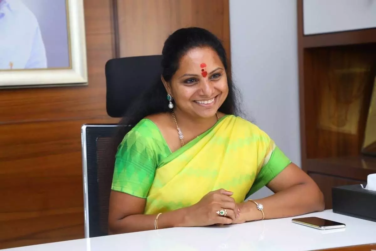కవిత వ్యాఖ్యలతో బిఆర్ఎస్లో కలవరం కవిత వ్యాఖ్యలతో బిఆర్ఎస్లో కలవరం