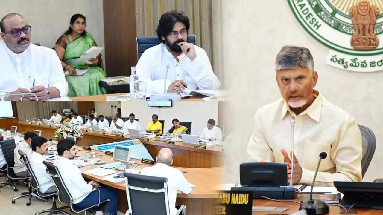 ఏపీ క్యాబినెట్ సమావేశం..12 అంశాలపై చర్చించి ఆమోదం తెలిపిన మంత్రివర్గం ఏపీ క్యాబినెట్ సమావేశం..12 అంశాలపై చర్చించి ఆమోదం తెలిపిన మంత్రివర్గం