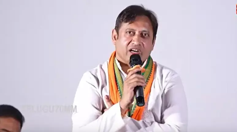యువ నిర్మాతల ఆవేదన యువ నిర్మాతల ఆవేదన