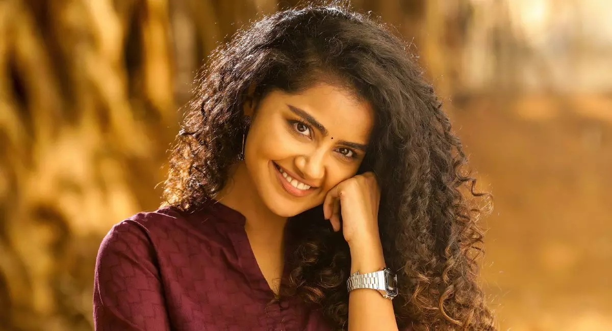 అనుపమా ఆశలన్నీ ‘కిష్కింధపురి’ పైనే ! అనుపమా ఆశలన్నీ ‘కిష్కింధపురి’ పైనే !